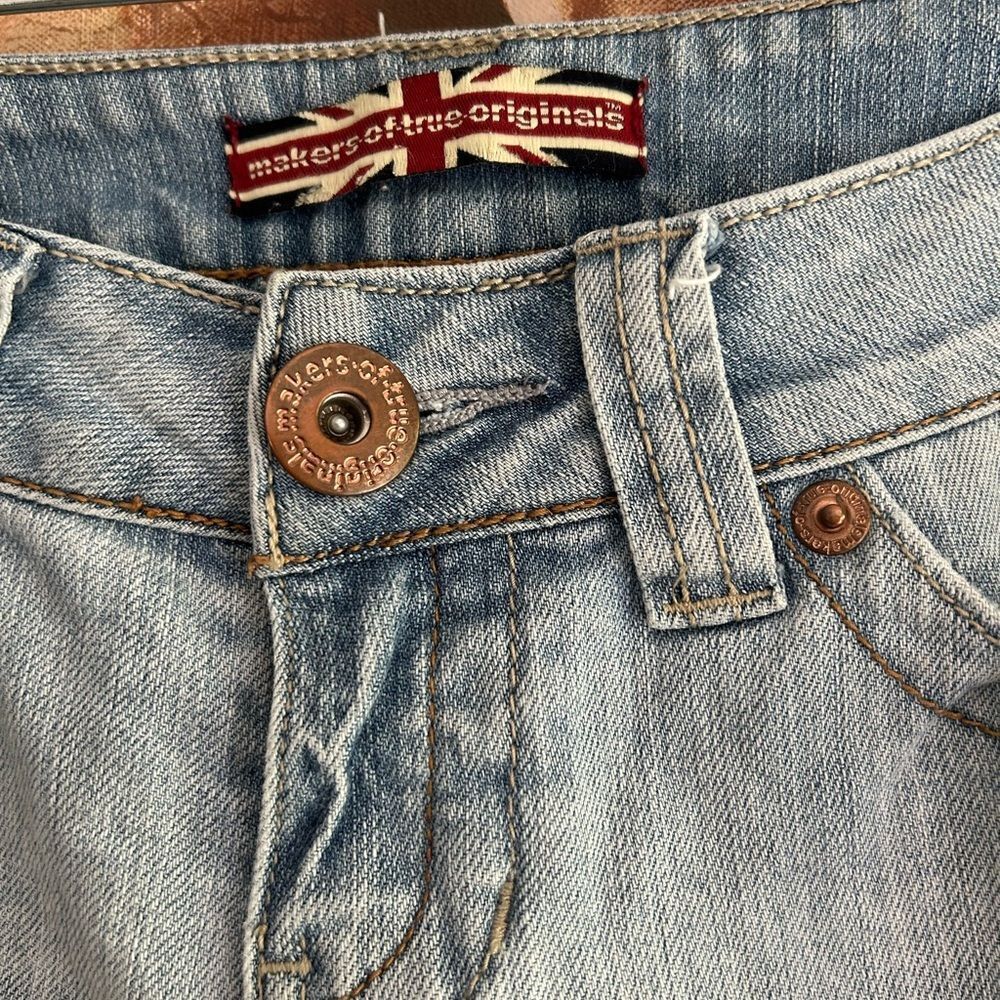 Makers of True Originals Light Blue Jean Shorts - Picture 3 of 16